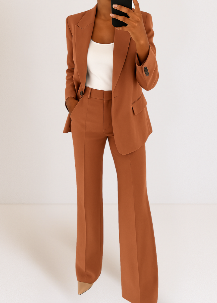 TAILORED LUXE SUIT | POWER, POISE AND EVERYDAY CONFIDENCE