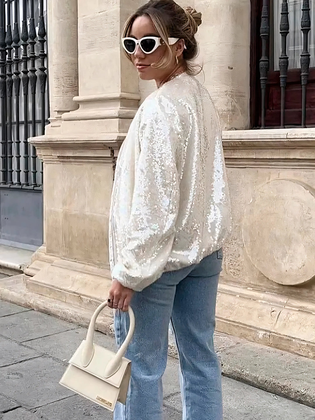 SPARKLING PARTY JACKET | ELEGANT DESIGN THAT LIGHTS UP THE ROOM