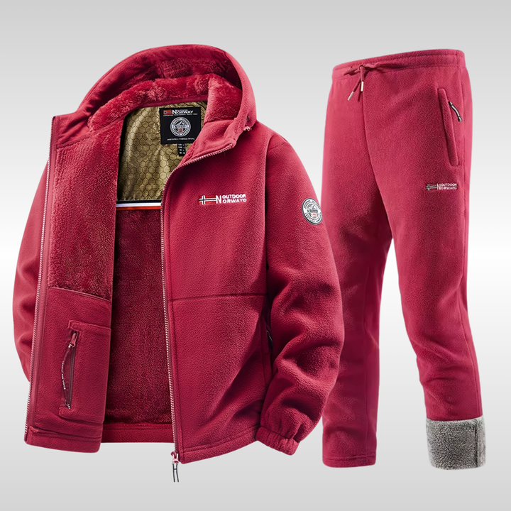 FINLEY FLEECE TRACKSUIT | DRY, WARM AND COMFORTABLE