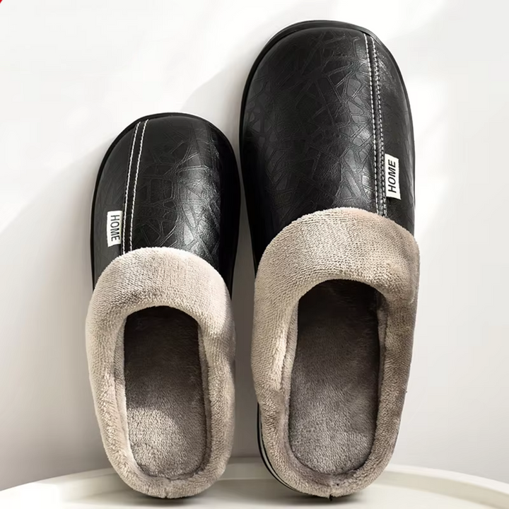 DELILAH COMFORT SLIDES | SOFT WARMTH FOR EVERYDAY MOMENTS