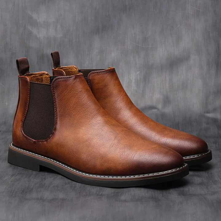 CLASSIC LEATHER CHELSEA BOOTS | TIMELESS ELEGANCE FOR MODERN LIVING