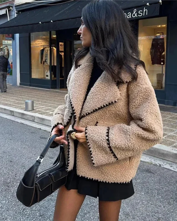 RELAXED-FIT TEDDY JACKET | CHIC COMFORT WITH MODERN WARMTH